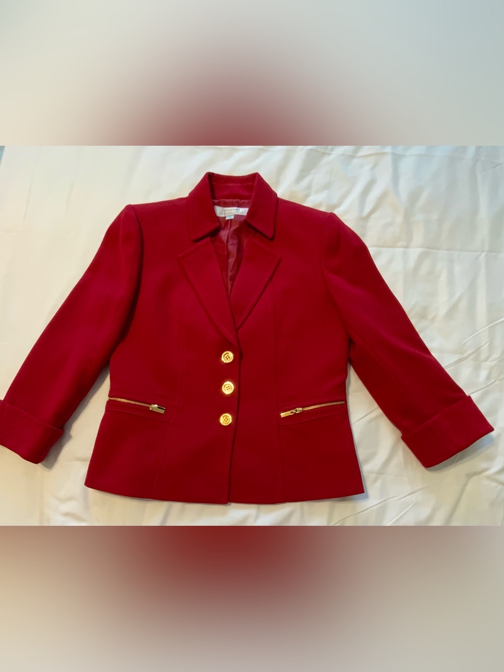 Tahari By ASL Cherry Red Blazer Gold Button &  Zipper Pockets Heavyweight Size 4